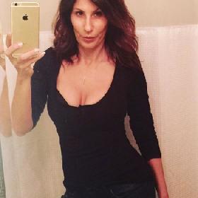 Kruip jij naast mij in mijn bed?