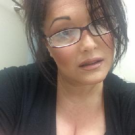 Ik ben echt seksverslaafd en kan dus niet stil zitten