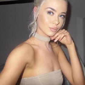 Ik ben een jongedame die dol is op seks