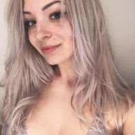 Slanke meid zoekt sexdate