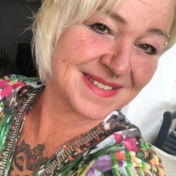 Gescheiden vrouw begint opnieuw