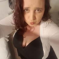 Leuke single brunette zoekt gezelschap