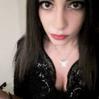 Slanke meid zoekt sexdate