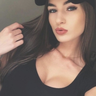 Sexy brunette wilt sexrelatie