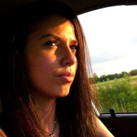 Leuke single brunette zoekt gezelschap