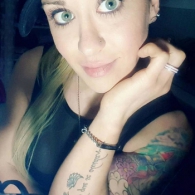 Blonde meid zoekt geile man