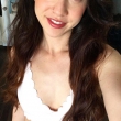 Weet jij van aanpakken met deze vurige brunette?