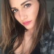 Super geile brunette wacht op jouw