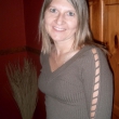 Dame met kleine tietjes wilt verwend worden