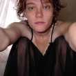 Super geile brunette wacht op jouw
