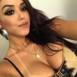 Leuke single brunette zoekt gezelschap