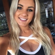 Van nature blond en geil